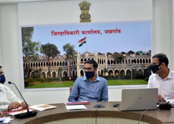 प्रशासकीय मान्यतेचे प्रस्ताव तातडीने सादर करा -जिल्हाधिकारी अभिजीत राऊत