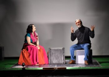 शब्दांच्या रोजनिशी नाटकाने प्रेक्षकांना केले अंतर्मुख