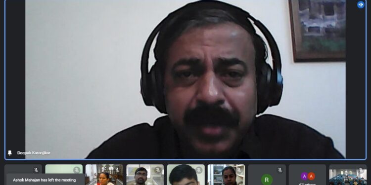 ‘भारत आत्मनिर्भर झाल्यास महाशक्ती होऊ शकतो’ – दीपक करंजीकर