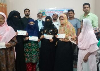 सुरमाज फाउंडेशन तर्फे गरीबांसाठी पेन्शन