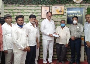 कळमसरेच्या मयत हिराबाई भील यांच्या वारसास चार लाखाची मदत