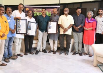 माध्यमांतरामुळे साहित्य जनसामान्यांपर्यंत पोहचतं – मान्यवरांचा सूर