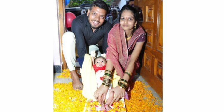 सैन्य दलातील जवनाने कन्यारत्नाचे असेही केले स्वागत