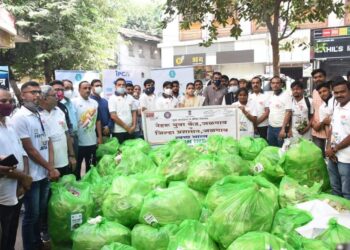 स्वातंत्र्याच्या अमृत महोत्सावानिमित्त शहरात स्वच्छता मोहीम