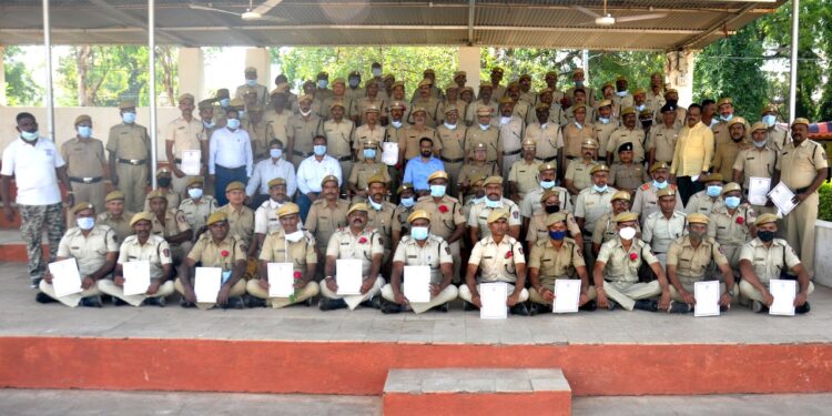 गृहरक्षक दलातील जवानांचा ‘कोरोना योद्धा’ म्हणून सन्मान