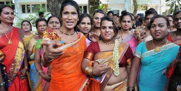 तृतीयपंथीयांनी ओळखपत्रासाठी पोर्टलवर नाव नोंदविण्याचे आवाहन