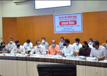 ओमायक्रॉन विषाणू संसर्गावर मात करण्यासाठी लसीकरणाला गती द्या – उपमुख्यमंत्री अजित पवार