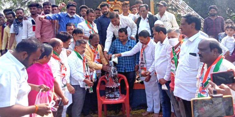 बंगळूर येथील घटनेचा राष्ट्रवादीतर्फे जळगावात निषेध