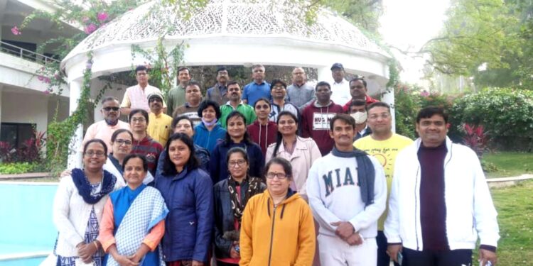 गांधीतीर्थच्या ‘पीस वॉक’ने  नवीन वर्षाची सकारात्मक पहाट