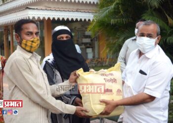 कांताबाई जन्म जयंती निमित्ताने एसटी कर्मचाऱ्यांना स्नेहाची शिदोरी वितरण