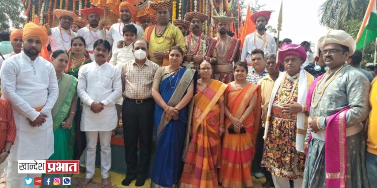 रोटरॅक्ट क्लबच्या माध्यमातून शिवकालीन शिवजयंती साजरी