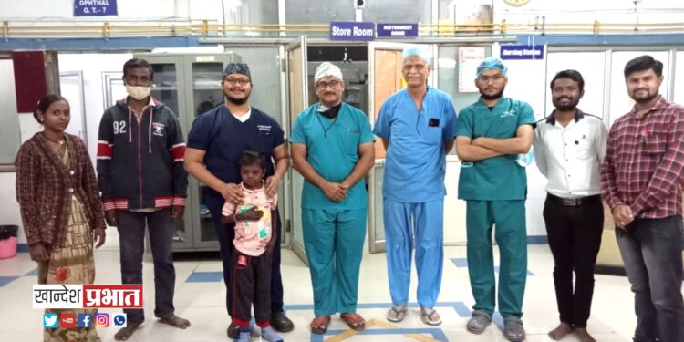 थॅलेसेमियाग्रस्त बालकावर गुंतागुंतीची स्पीलीनेक्टॉमी शस्त्रक्रिया यशस्वी