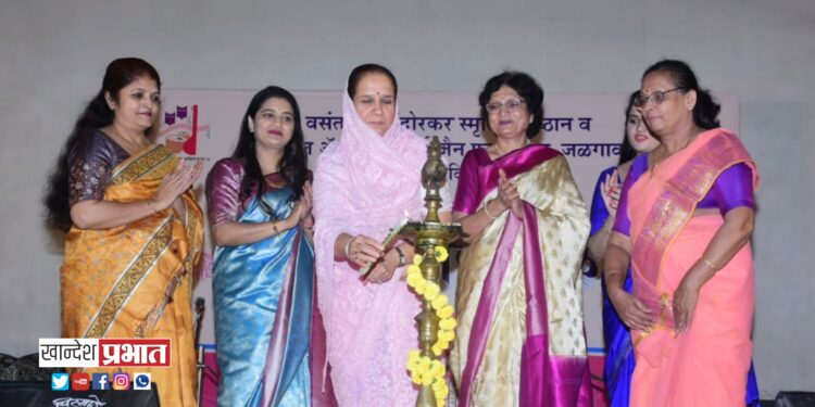 जागतिक महिला दिनाची पूर्वसंध्या “ताल सुरनका मेल” या वैशिष्ट्यपूर्ण दशरंगी कार्यक्रमाने रंगली