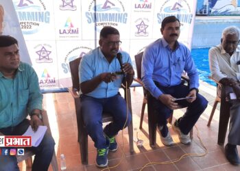 स्वर्गीय पी.व्ही.माळी यांच्या स्मरणार्थ जलतरण स्पर्धेचे आयोजन