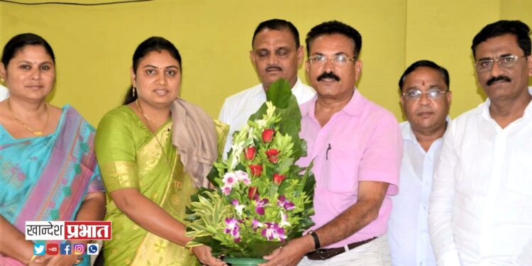 ‘ग.स.सोसायटी’च्या स्वीकृत संचालकपदी महापौर जयश्री महाजन यांची निवड