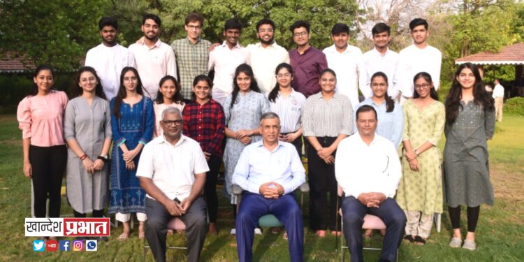 सीआयएससीई बोर्डच्या परिक्षेत देशातून अनुभूतीची रितीका देवडा तृतीय, अनुभूती स्कूलमध्ये प्रथम, आत्मन जैन द्वितीय