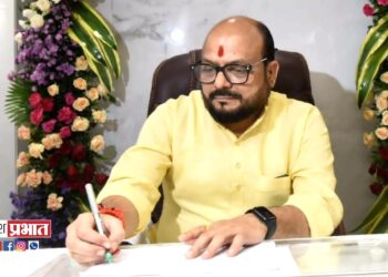 ना. गुलाबराव पाटलांचा नव्या दालनातून कामास प्रारंभ !