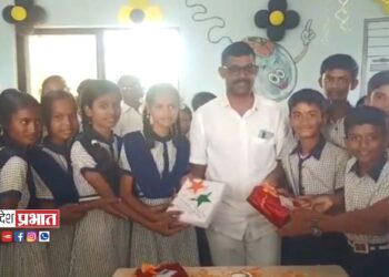 श्री संत ज्ञानेश्वर प्राथमिक, माध्यमिक विद्यालयात सुसज्ज संगणक कक्षाचे उदघाटन