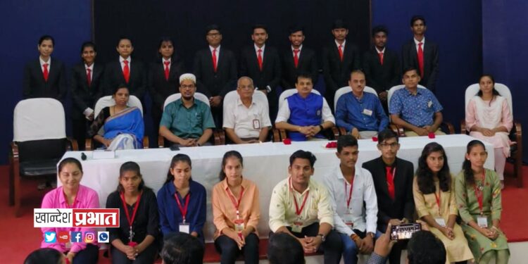 मूळजी जेठा महाविद्यालयात रोट्रॅक्ट क्लबचे उद्घाटन 