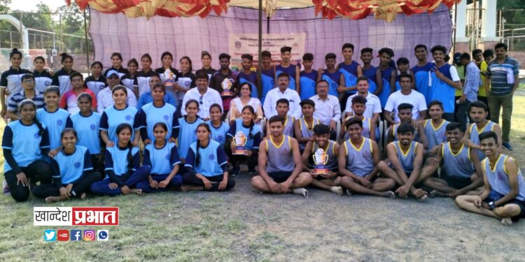 केसीई बीपीएड कॉलेजमध्ये खोखो स्पर्धेचे यशस्वी आयोजन