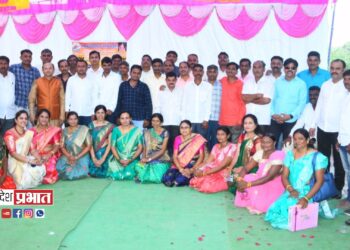 सव्वीस वर्षांनंतर राज्यभरातील मित्र आले एकत्र