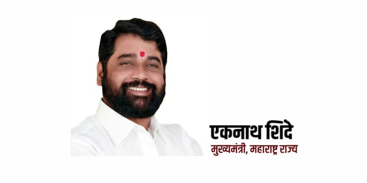 राज्यातील कोविड परिस्थितीचा मुख्यमंत्री, उपमुख्यमंत्र्यांनी घेतला आढावा