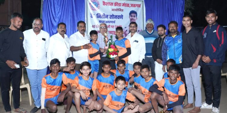 महर्षी व्यास कब्बडी संघ विजेता, तर नेताजी सुभाष कब्बडी संघ उपविजेता