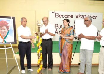 अनुभूती निवासी स्कूलमध्ये राष्ट्रीय विज्ञान दिन उत्साहात