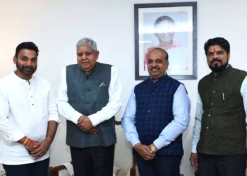 महाराष्ट्र चेंबरचे अध्यक्ष ललित गांधी यांनी घेतली उपराष्ट्रपतींची भेट 