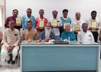 ‘सत्य’ जाणून घेण्यासाठी प्रयोग करणे आवश्यक.. – बरूण मित्रा