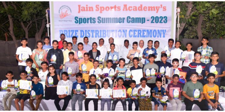 जैन स्पोर्टस् अॅकडमीच्या ‘समर कॅम्प-२०२३’चा समारोप