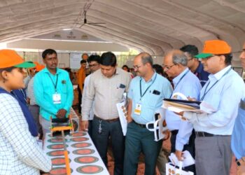 शेतीच्या त्यागापेक्षा शाश्वत शेतीची कास धरा – नादिर गोदरेज