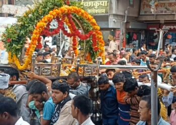 धरणगावात सारजेश्वर कावड यात्रेला अभूतपूर्व प्रतिसाद