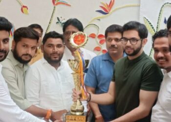 युवासेना जळगाव महानगर तर्फे निष्ठा दहीहंडीचे आयोजन