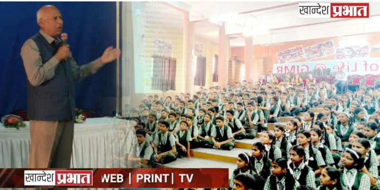 गोदावरी सीबीएसईच्या विद्यार्थ्यांनी जाणून घेतला अंंतराळातील इस्रोचा प्रवास