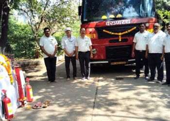 जैन इरिगेशनमध्ये अग्रीशमन सेवा सप्ताहाचे आयोजन