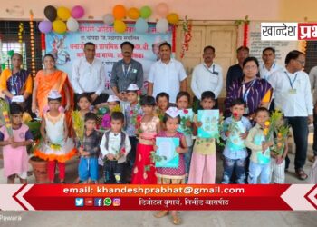 एकात्मिक आदिवासी विकास प्रकल्पाअंतर्गत शासकीय व अनुदानित आश्रम शाळांमध्ये प्रवेशोत्सव साजरा