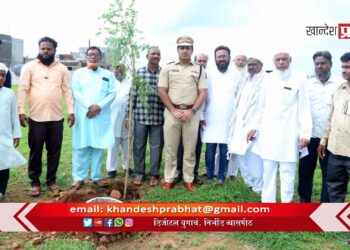 सुन्नी ईदगाह मैदानावर वृक्षारोपण ; पोलीस अधीक्षकांची विशेष उपस्थिती