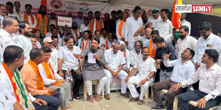 मागण्या मान्य झाल्याने महाविकास आघाडीचे धरणे आंदोलन मागे