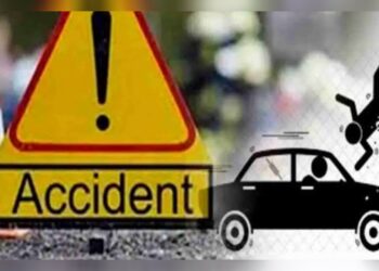 रामदास कॉलनीत कार व दुचाकीच्या अपघातात प्रौढाचा मृत्यू