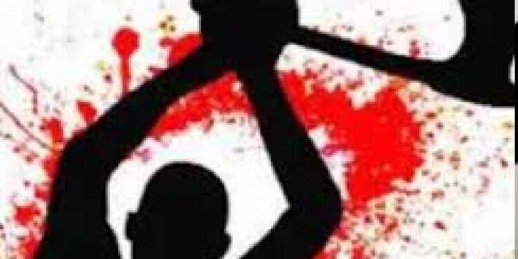 दारूच्या नशेत एकावर कुऱ्हाडीने वार ; चाळीसगाव तालुक्यातील घटना