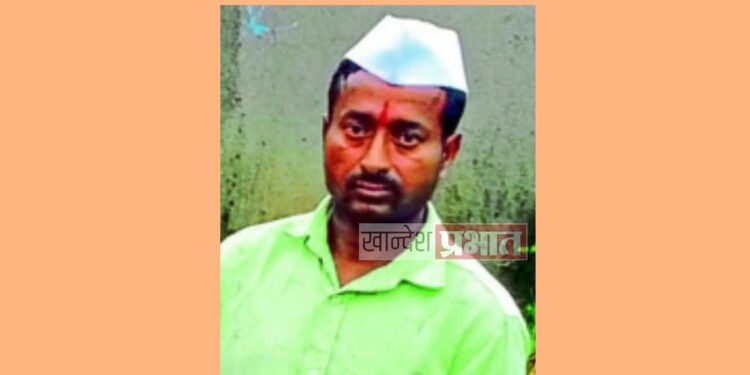 शेतकऱ्याने शेतातच केली झाडाला गळफास लावून आत्महत्या