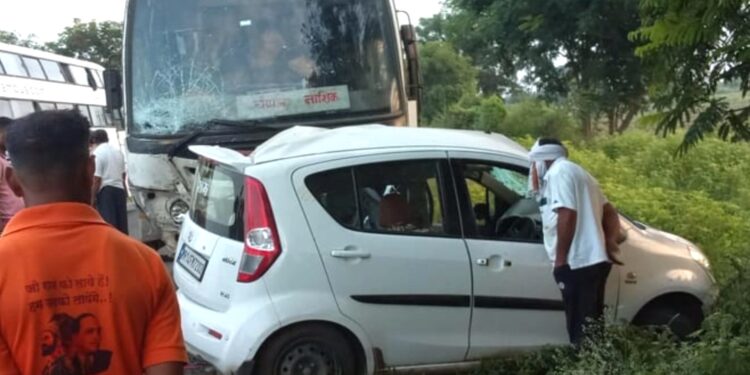 मनुदेवीच्या दर्शनाला जाणाऱ्या भाविकांचा अपघात ; तिघांचा मृत्यू