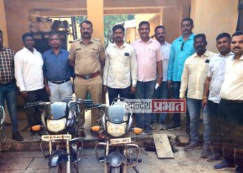 पाच वर्षापासुन चोरीला गेलेल्या मोटरसायकलचे दोन गुन्हे उघडकिस
