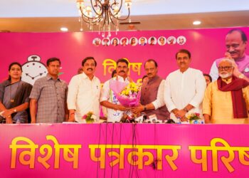 अजितदादांचा दाखवण्यापेक्षा अॅक्शनवर विश्वास, म्हणूनच मी त्यांच्या पाठीशी उभं राहणं पसंत केलं.. – सयाजी शिंदे