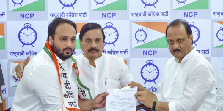 काँग्रेसचे झीशान सिद्दीकी यांचा अजित पवार गटात प्रवेश, वांद्रे पूर्व मधून मिळाली उमेदवारी