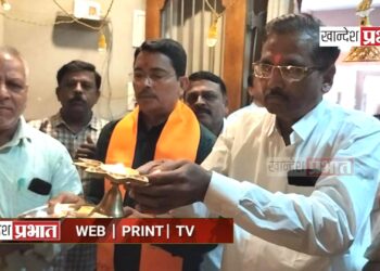 आ. किशोर पाटील यांच्या मंत्रीपदासाठी शिवसैनिकांनी केली महाआरती