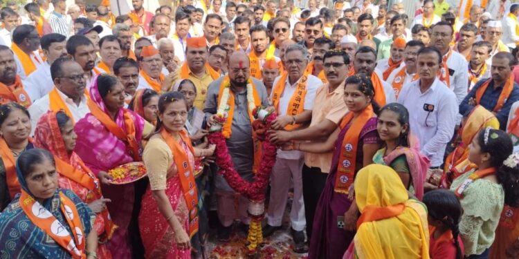 जळके-विटनेर परिसरात गुलाबराव पाटील यांना जनतेचा भक्कम पाठिंबा