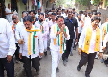 मतदार संघाचा सर्वांगिण विकास हाच गुलाबराव देवकरांचा ध्यास ; प्रचार रॅलीचे उत्स्फूर्त स्वागत