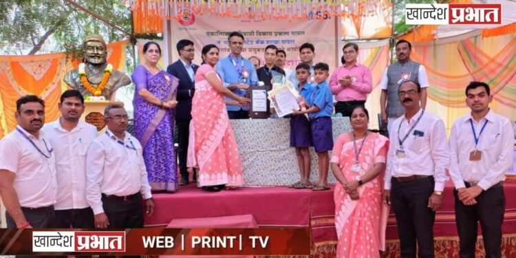 प्रकल्प स्तरीय विज्ञान प्रदर्शन मोठ्या उत्साहात संपन्न